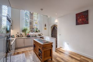 Photo 15- click for photo gallery